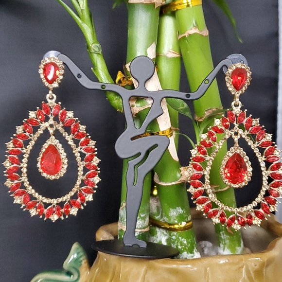 Fancy Earring - Picture 4 of 4